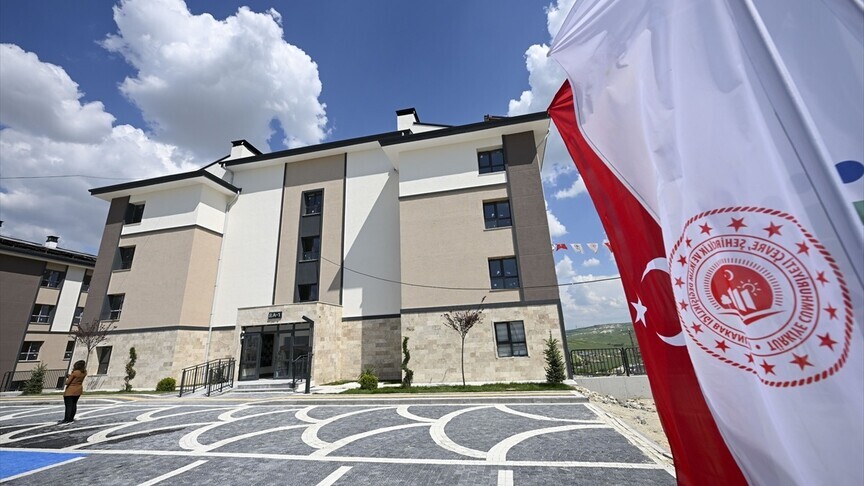 Kurasız TOKİ satışları başlıyor! Listede Sivas da var...