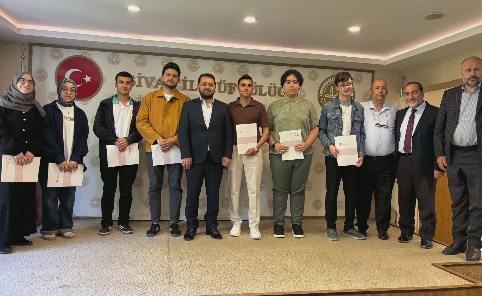 Siyer-i Nebi Bilgi Yarışmasında Sivaslı öğrenciler öne çıktı