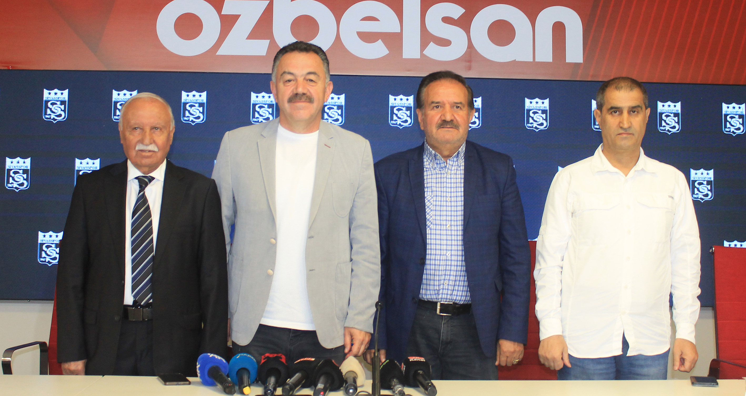 Divan Başkanı Ali Yavuz’dan açıklama!