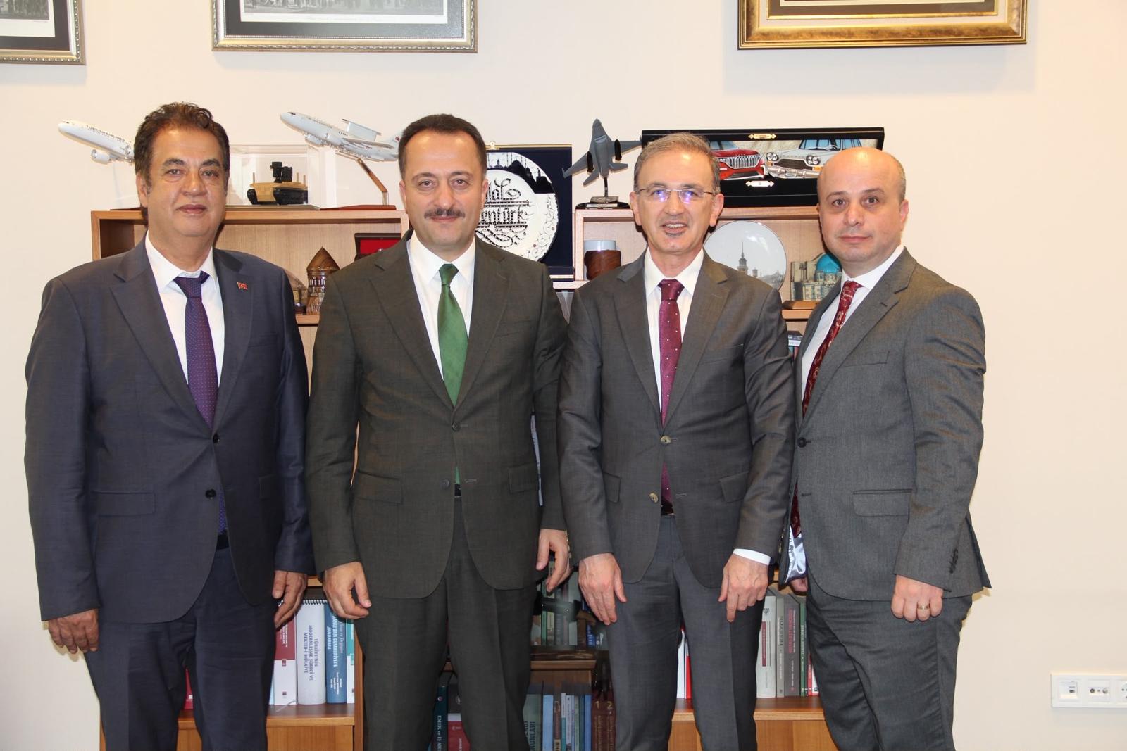 Sivas heyeti, Külliye'ye çıktı