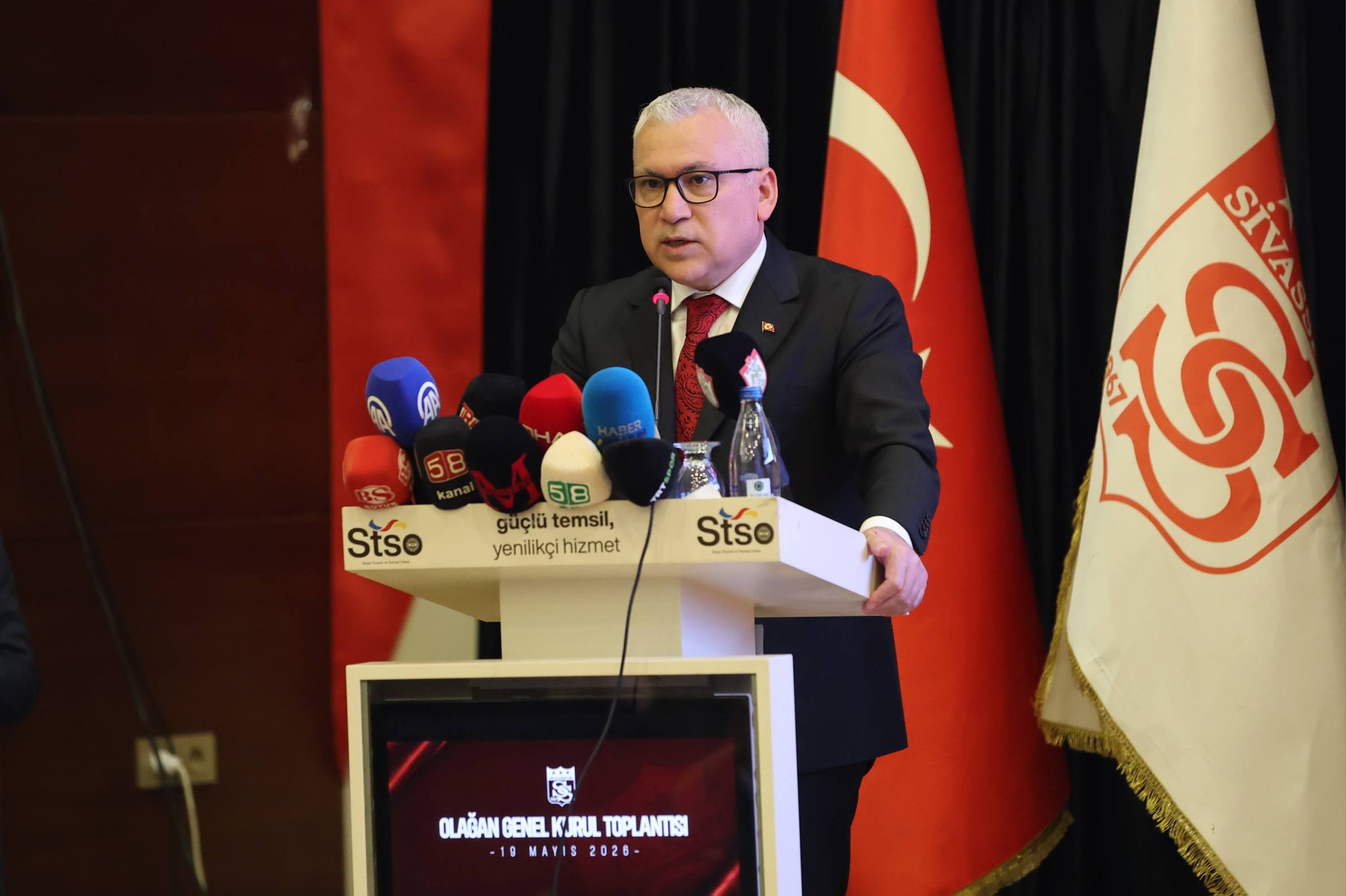 Sivasspor’un umudu Vali Şimşek