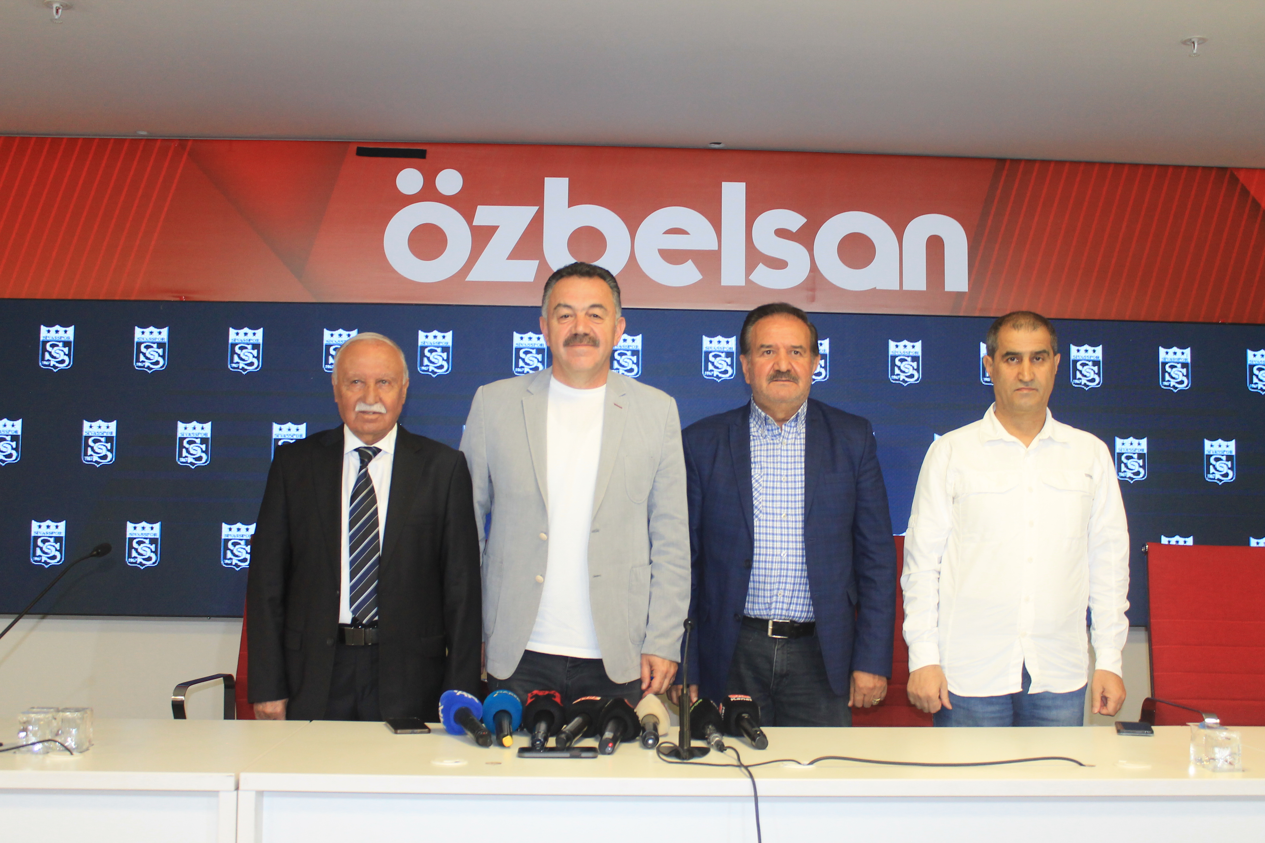 Ödeme günü geldi, gözler divanda! 30 Milyon TL ödendi mi?