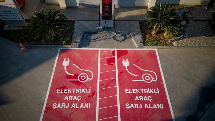 Türkiye'de araç şarj soket sayısı artmaya devam ediyor