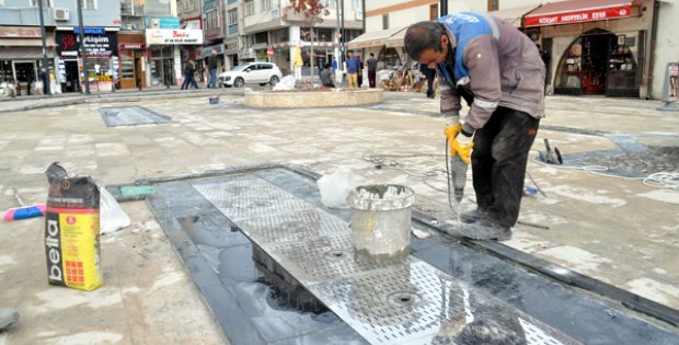 Kenar Taşları Yapıldı