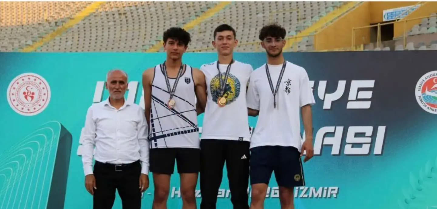 Sivas’a İzmir’den çifte madalya