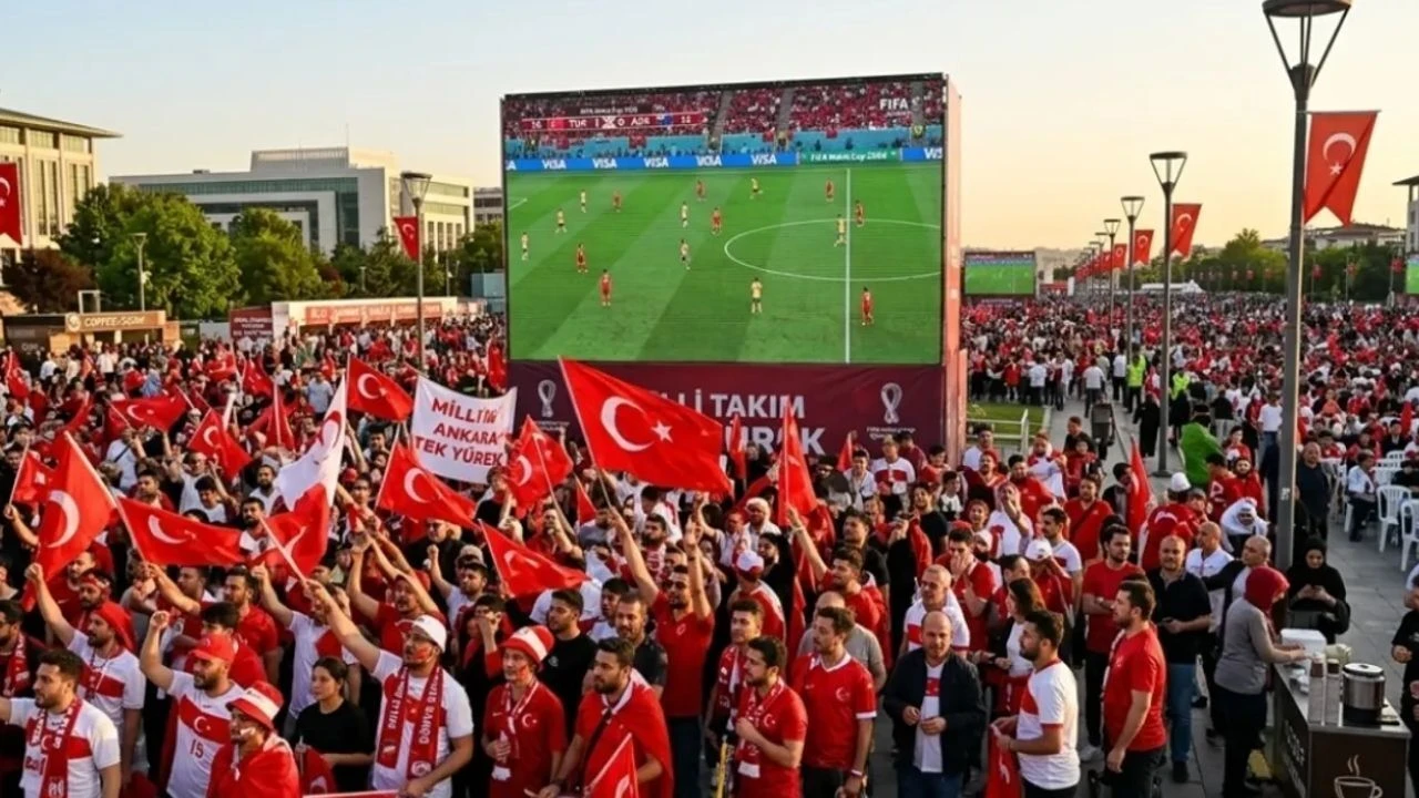YKS nedeniyle meydanlarda milli maç yayını yapılmayacak