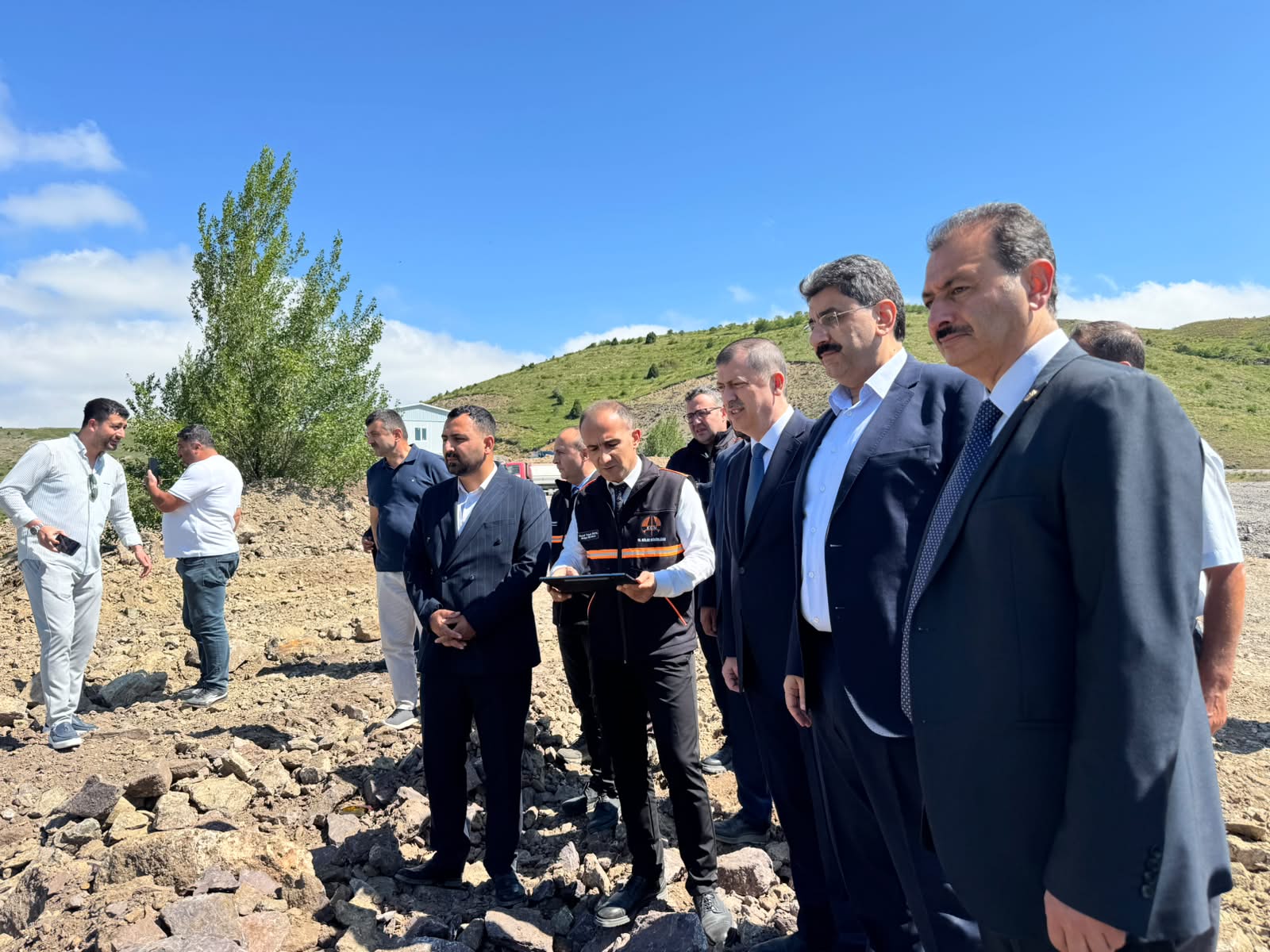 Çamlıbel Tüneli'nde vekil çıkarması: Sivas ve Tokat milletvekilleri şantiye sahasını inceledi