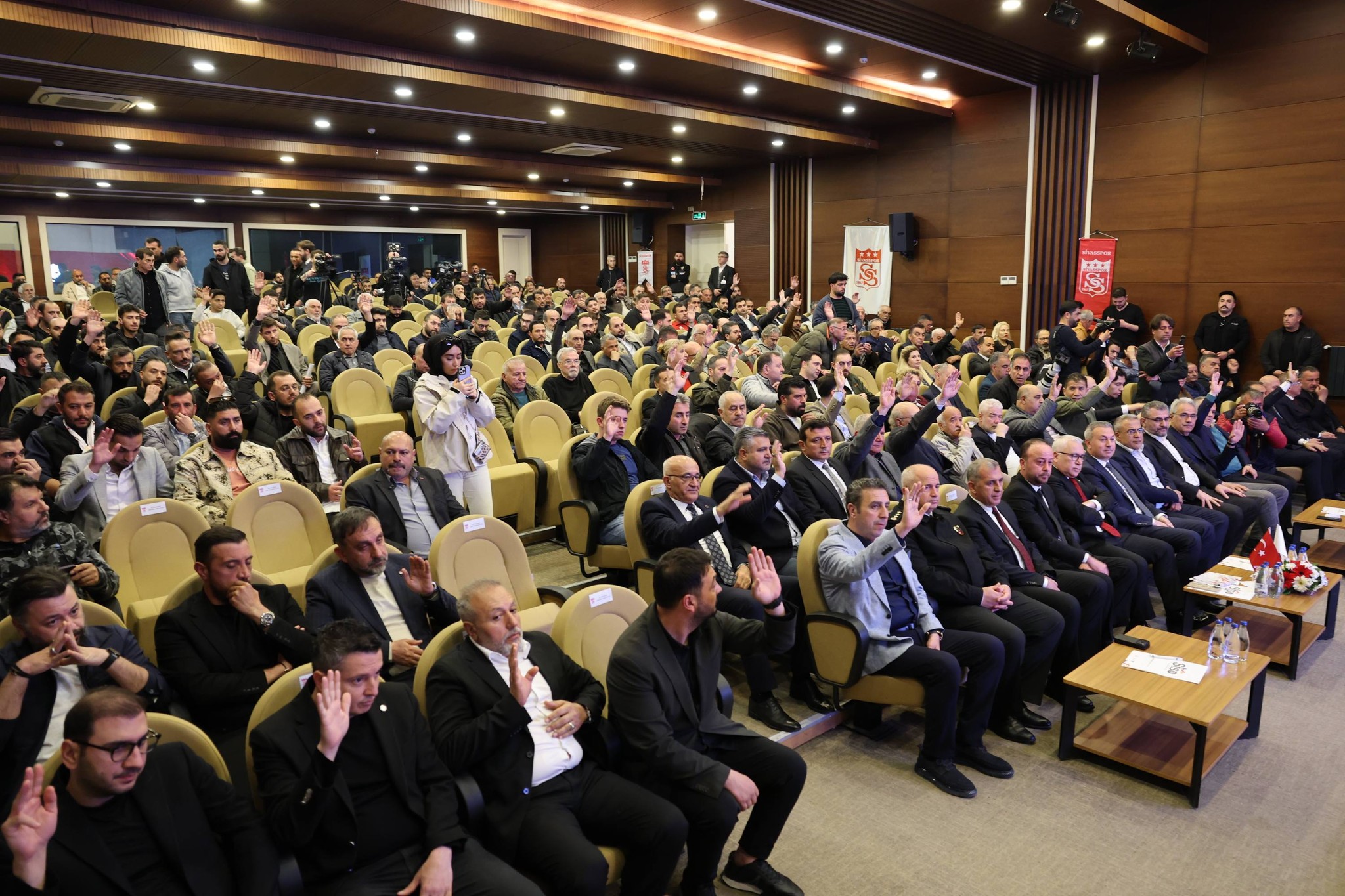 Sivasspor’da kayyum ihtimali!
