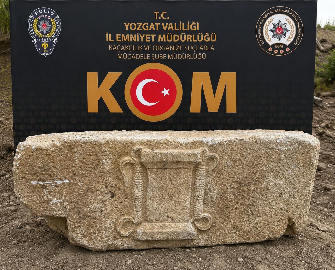 Yozgat’a Roma dönemine ait lahit operasyonu: Bin 800 yıllık tarihi eser ele geçirildi