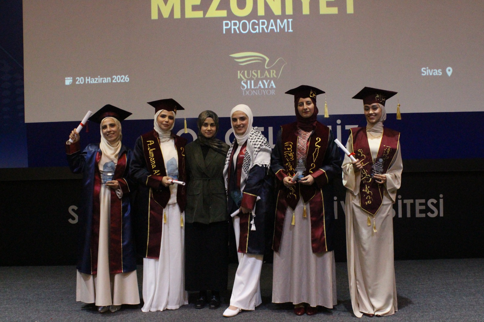 Sivas'ta uluslararası öğrenciler için mezuniyet coşkusu