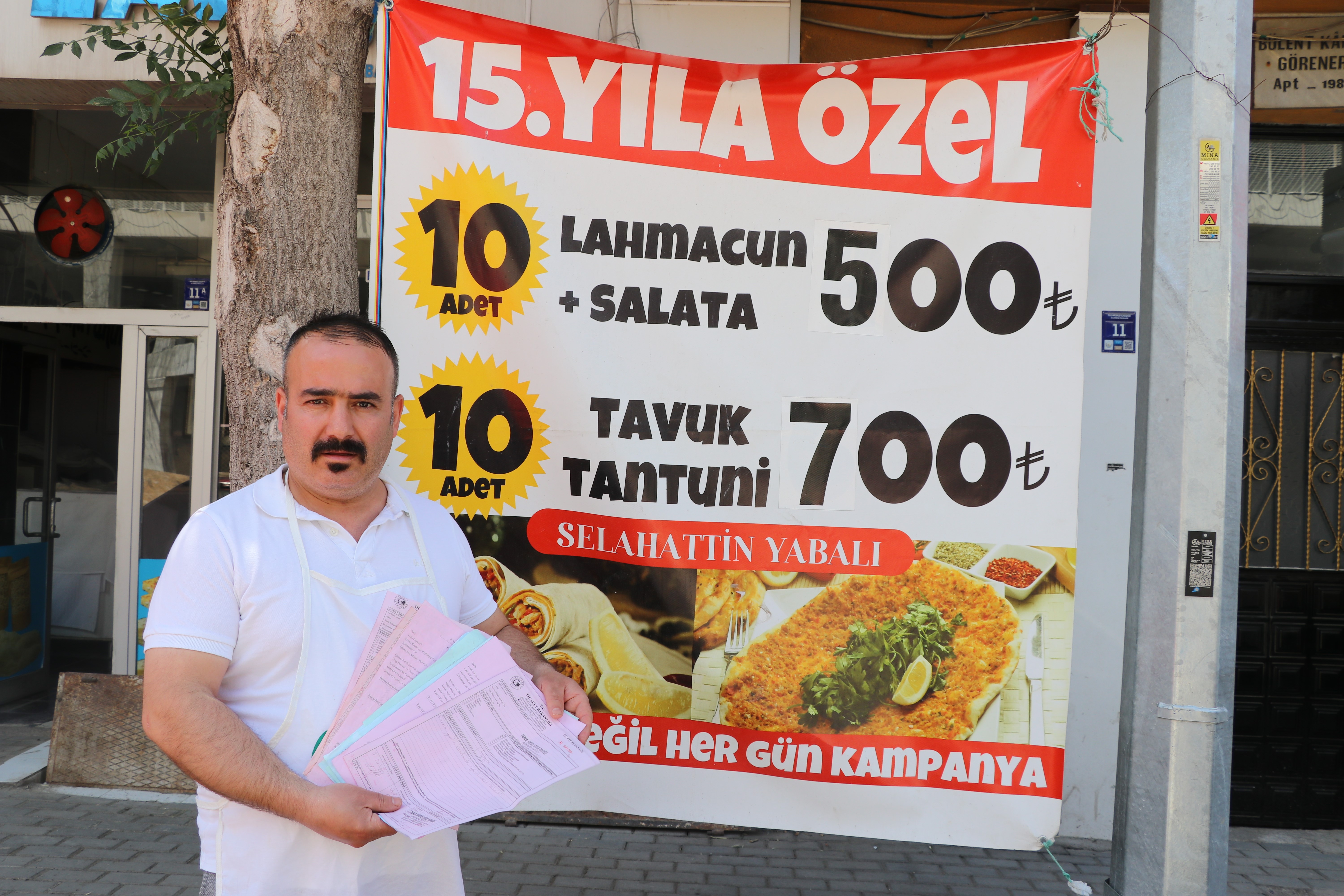 Sivas'ta 50 liraya lahmacun satan işletmeye şikayet yağdı: Denetimlerden tertemiz çıktı