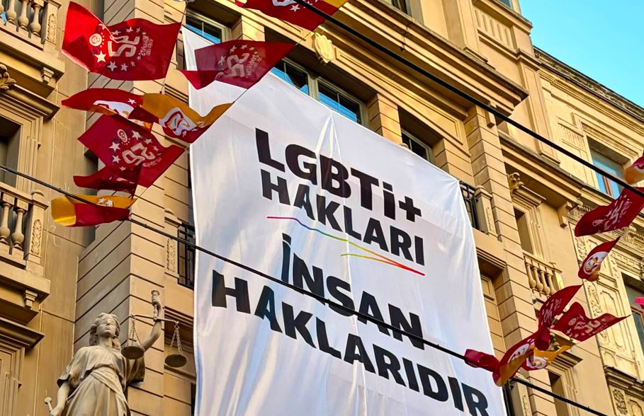 Sivas'tan İstanbul Barosu'na "LGBT" tepkisi