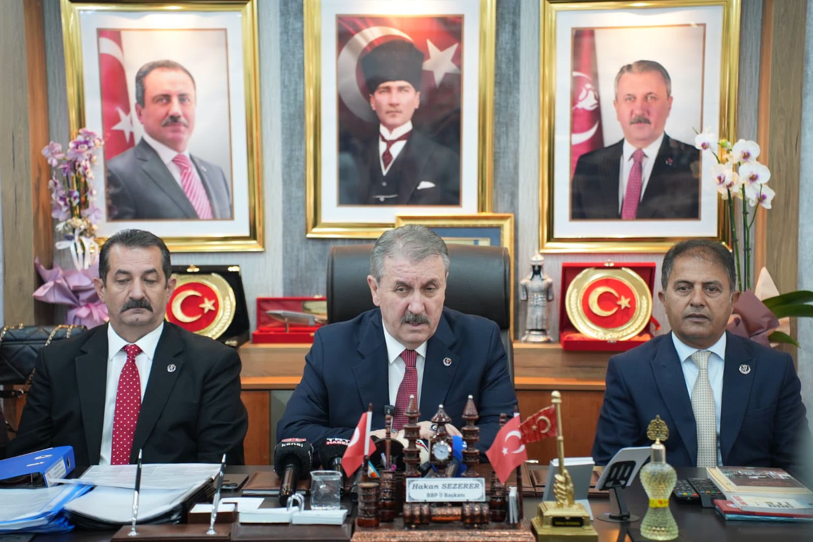 BBP Lideri Destici Sivas'tan sert yüklendi