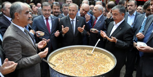 Aşure, Çok Güzel Bir Birlik, Beraberlik Örneği