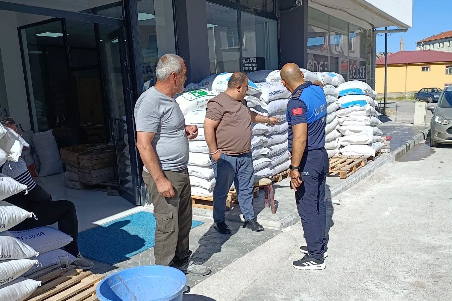 Zabıta denetime çıktı! Tek tek ceza yazdı