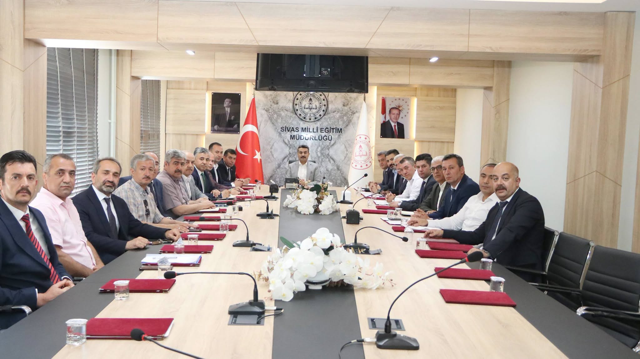 Eğitimde yeni dönem hazırlıkları masaya yatırıldı