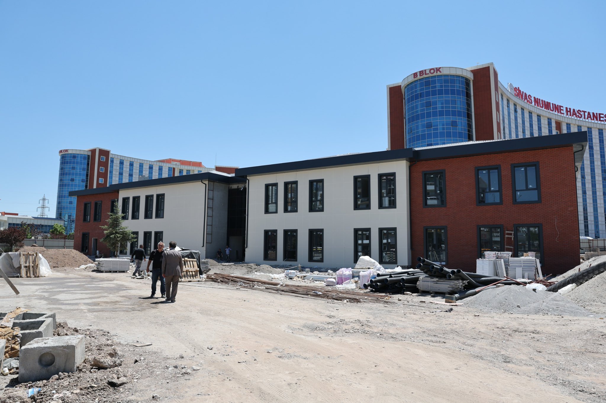 Numune Hastanesi’nin yeni idari binasında sona gelindi