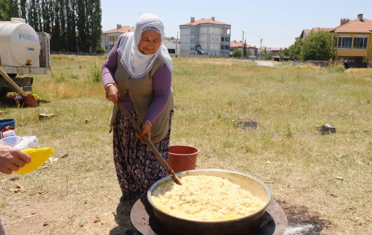 Sivas'ta aşure kazanı birlik için kaynadı