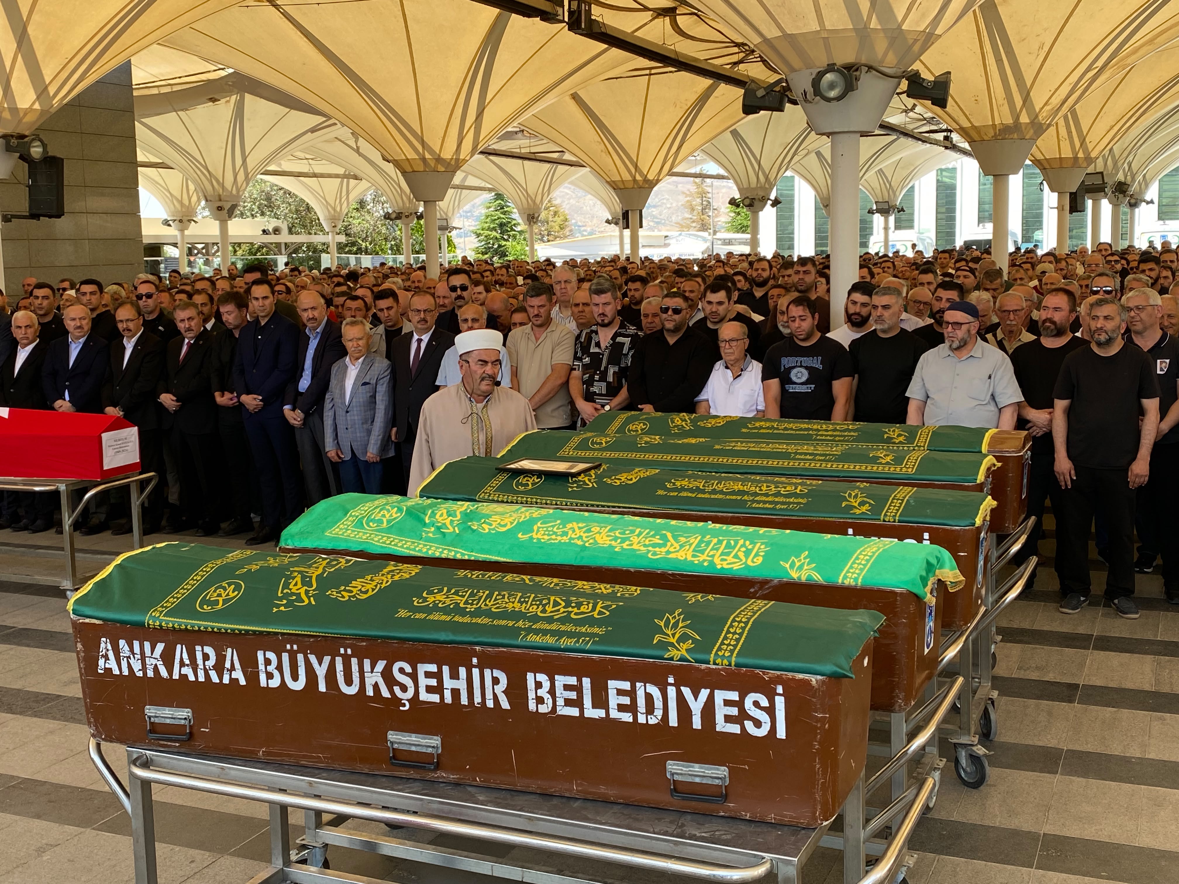 Baba-oğul kavgası ölümle bitti: Cenaze toprağa verildi