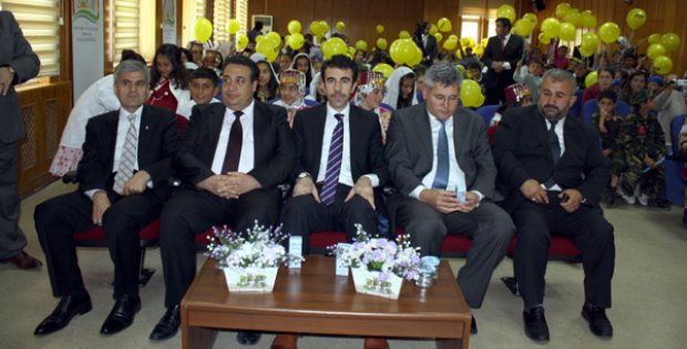 Süt Gününde Balon Dağıttılar