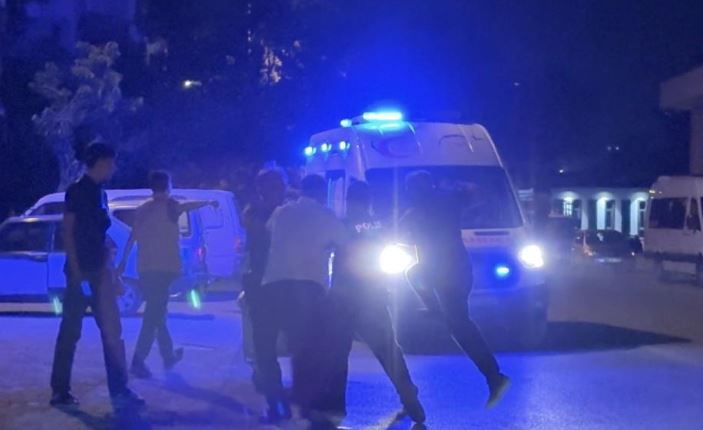 Çocuklar arasında bıçaklı kavga!