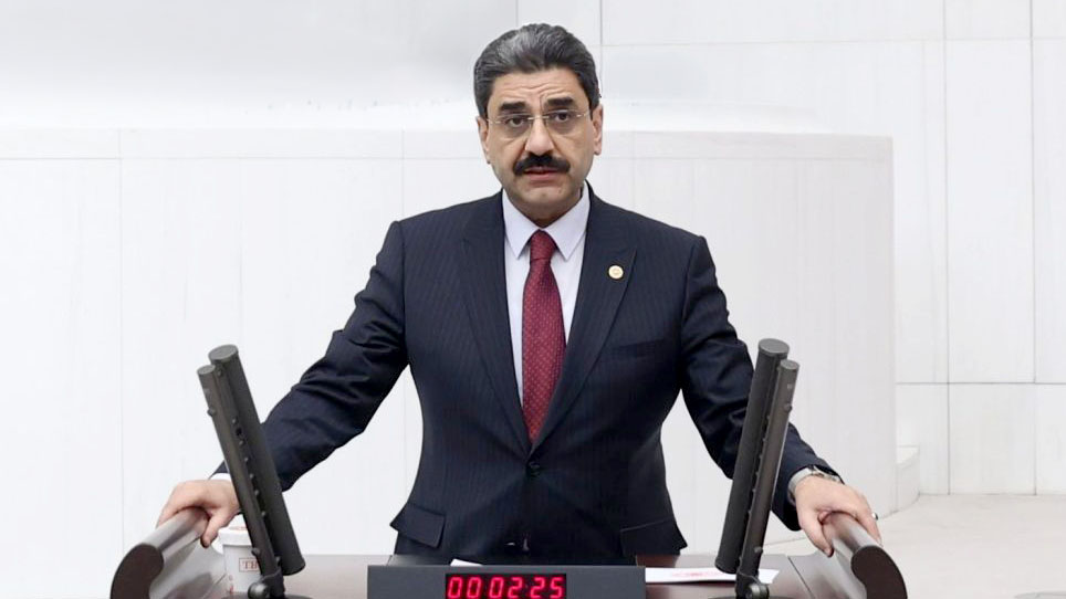 Aksu: "Unutmadık, asla unutmayacağız"