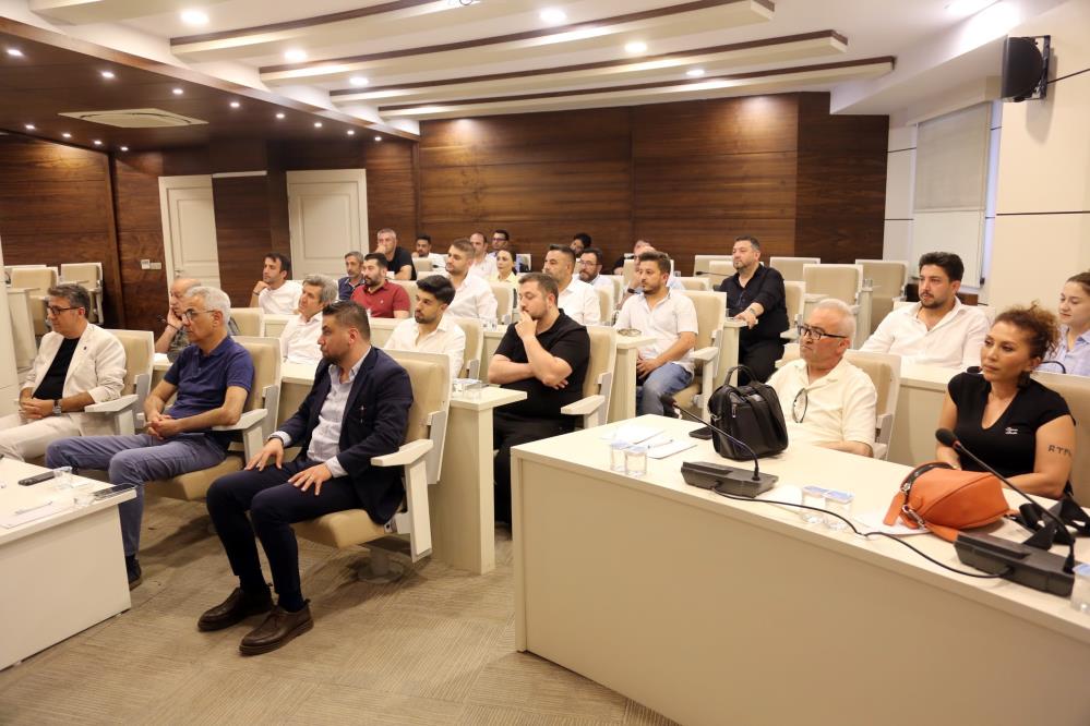 Sivas'ta sigorta sektörünün geleceği masaya yatırıldı