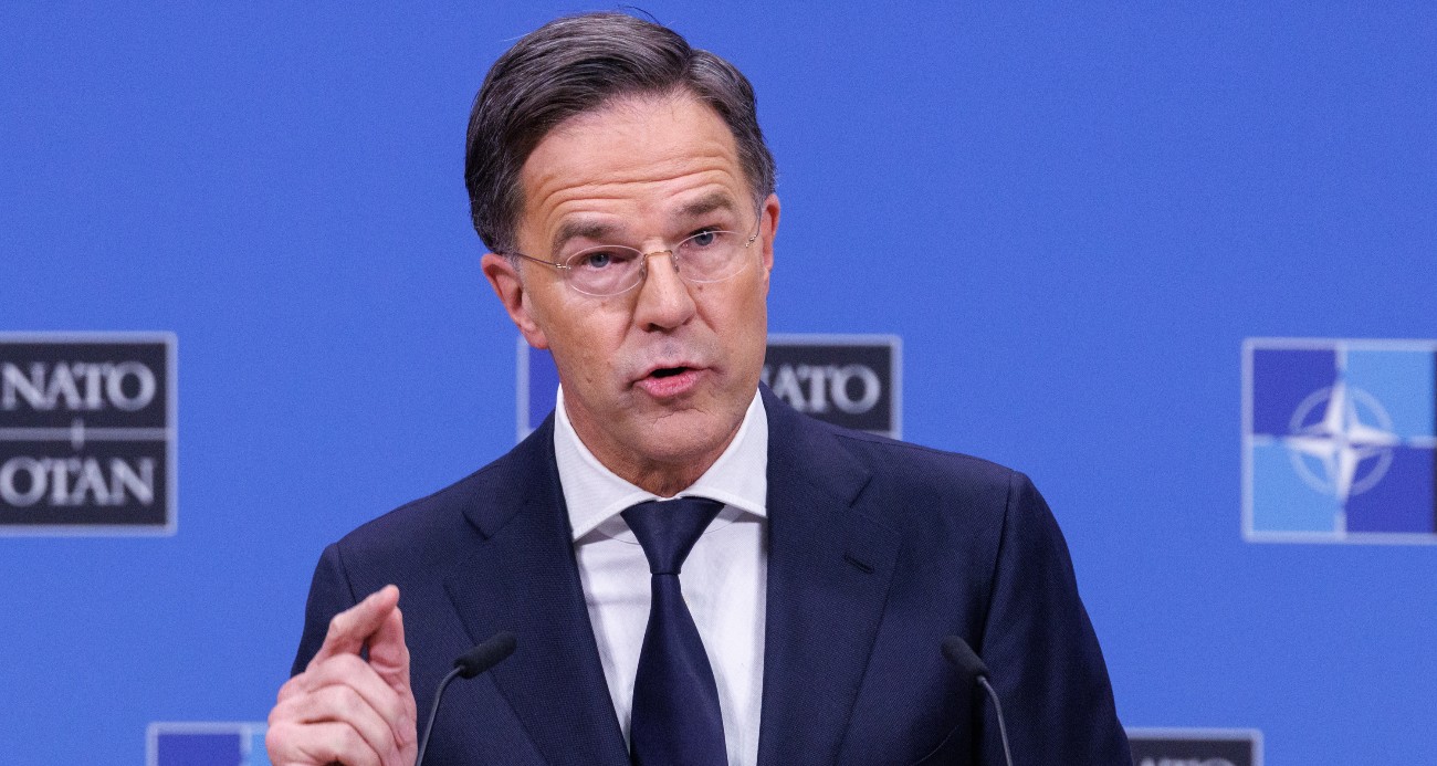 Rutte: Müttefikler Airbus'tan 12 uçak alacak