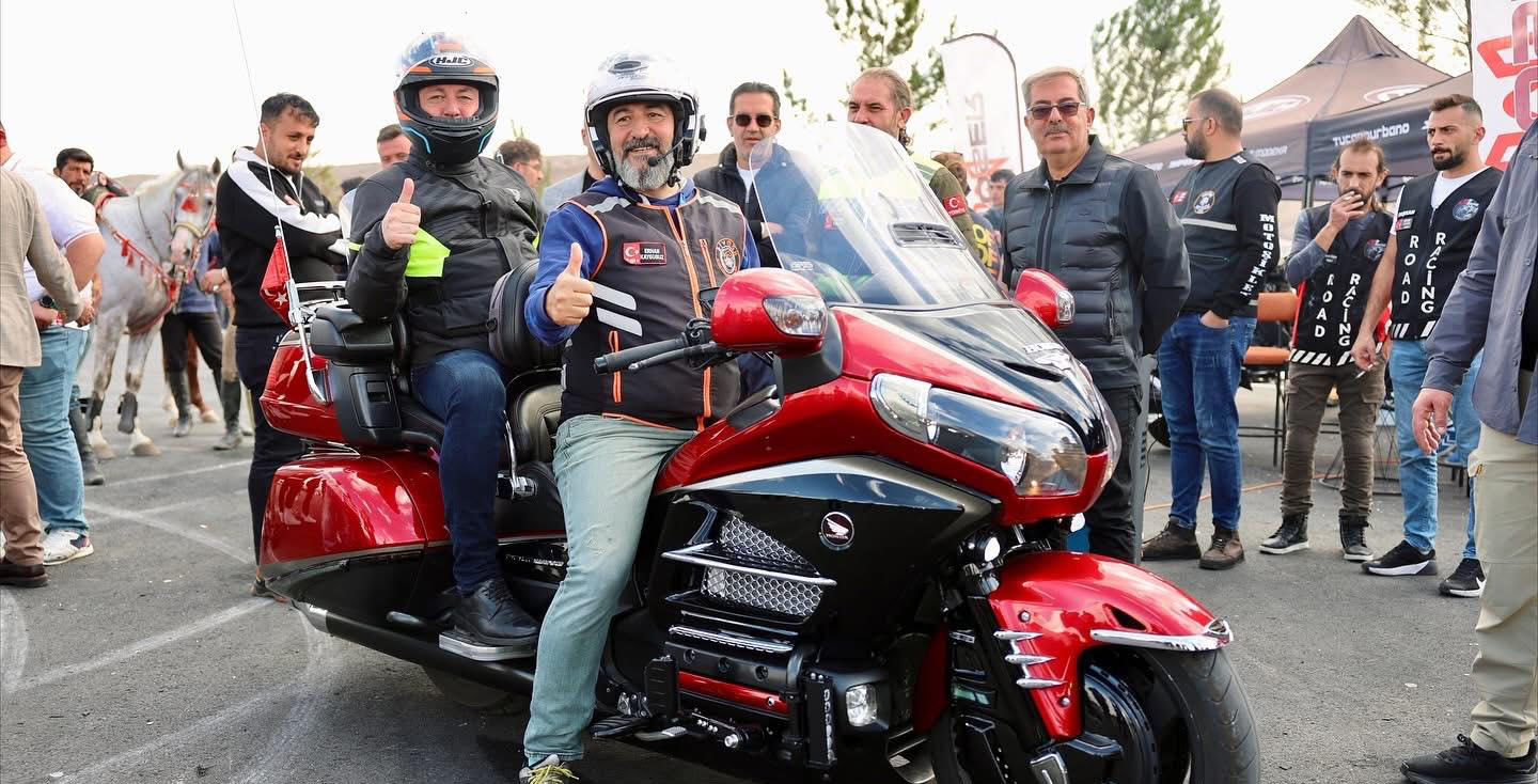 2 bin motorcu Sivas’a geliyor
