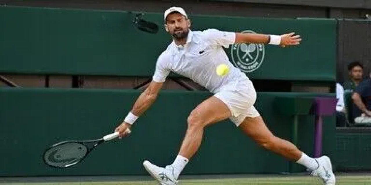 Novak Djokovic, Wimbledon'da yarı finalde