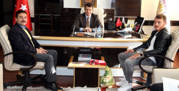 Sivasspor´dan Ayhan´a Ziyaret