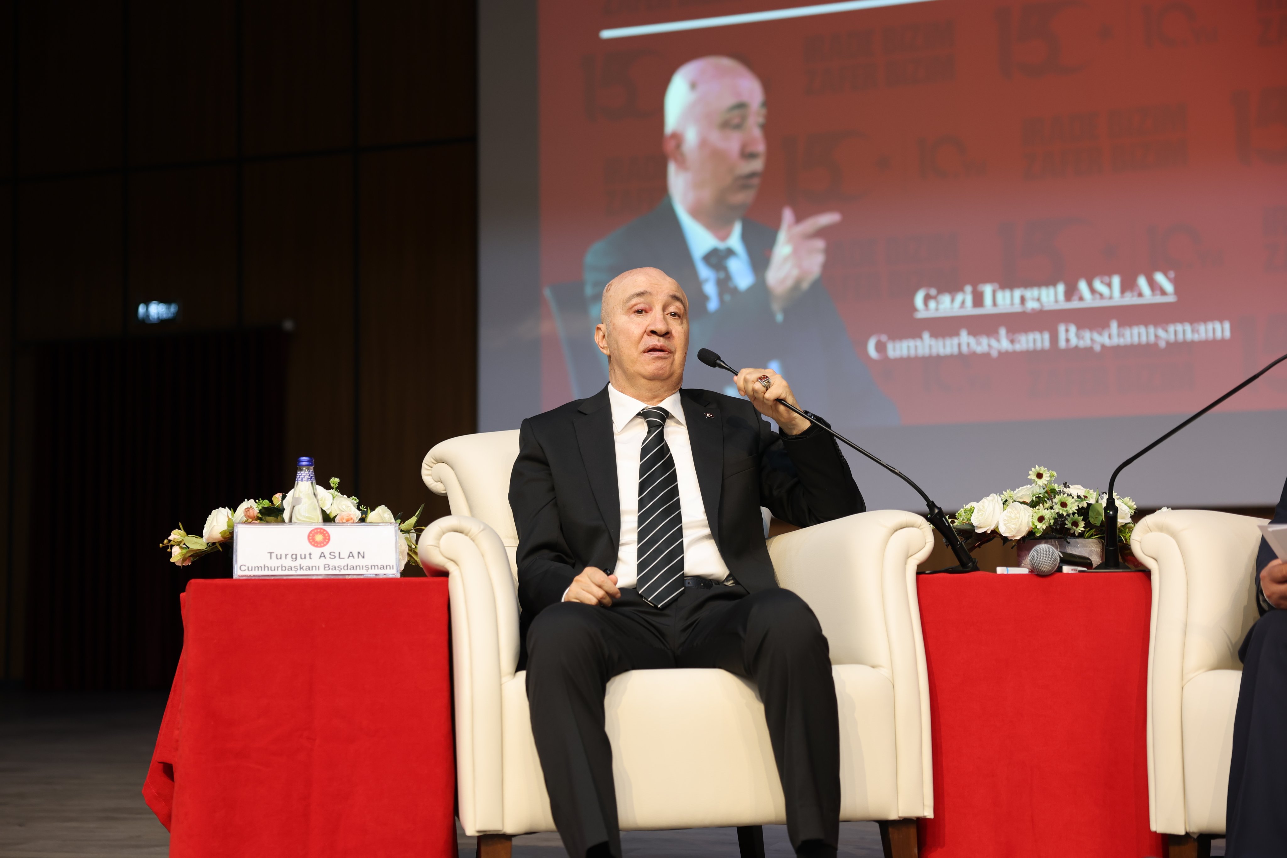 Cumhurbaşkanı Başdanışmanı Gazi Turgut Arslan 15 Temmuz gecesini anlattı