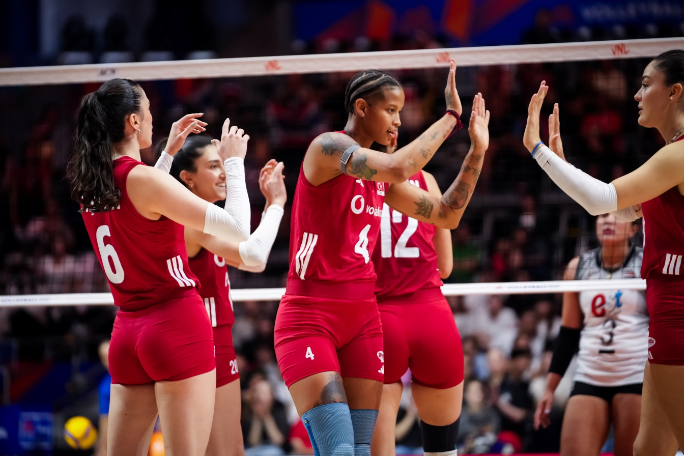 Filenin Sultanları, Tayland'ı 3-1 mağlup etti