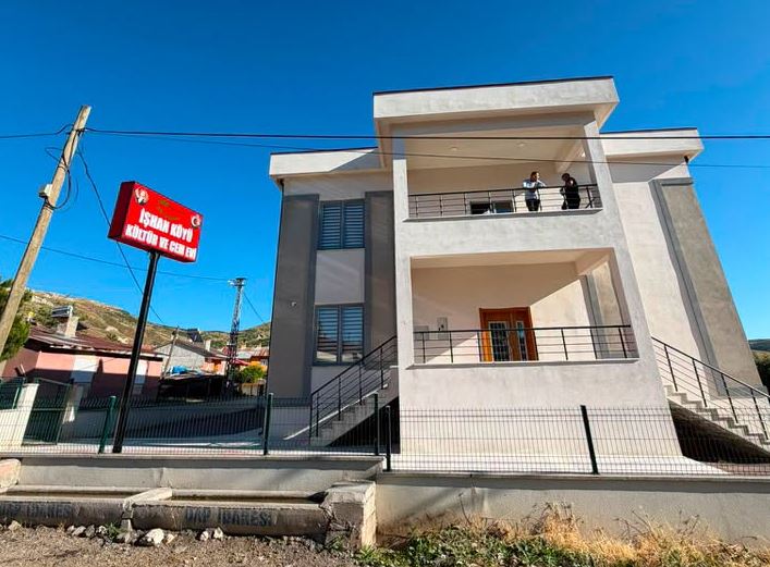 Sivas İşhan'a cemevi açıldı