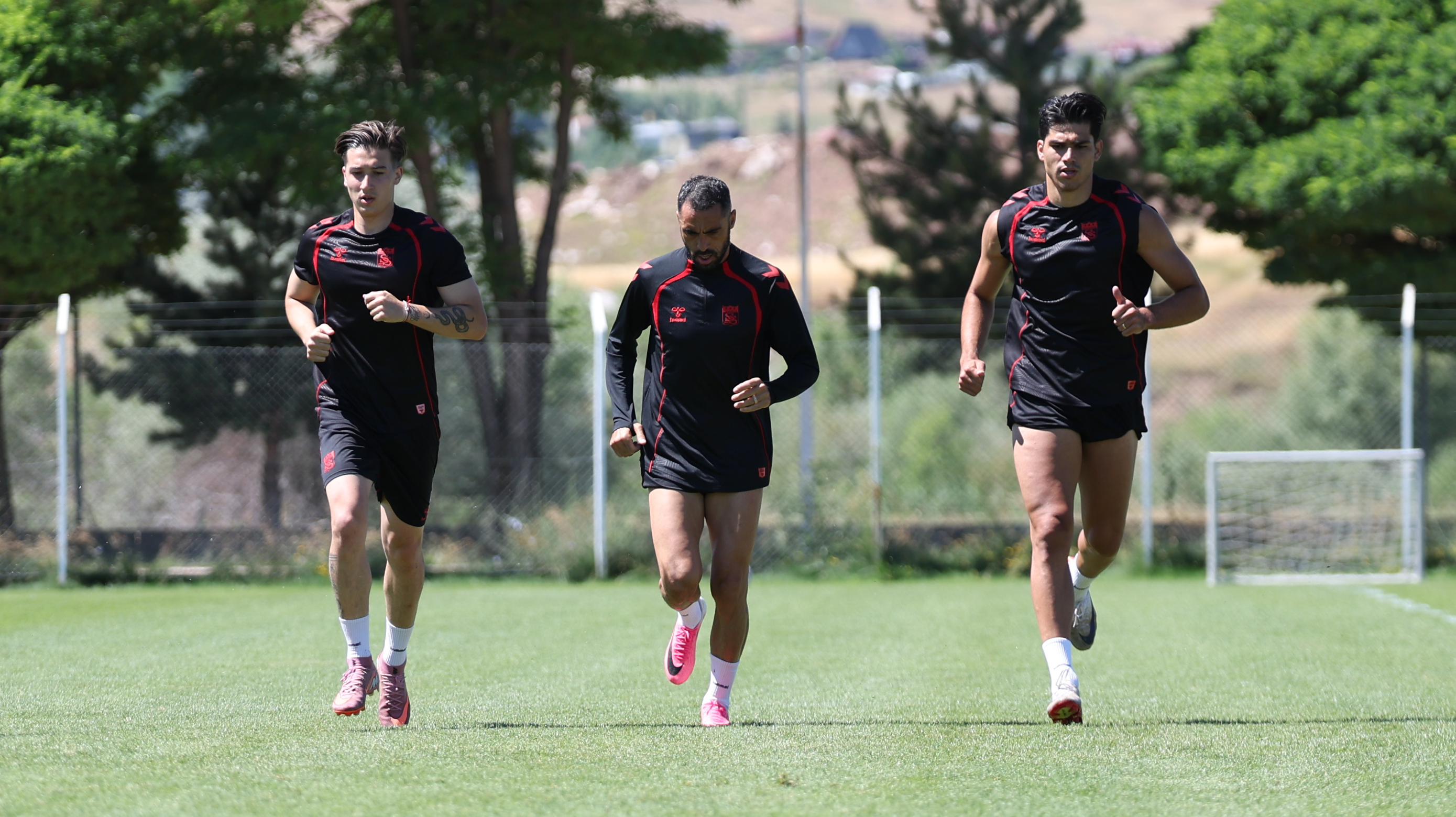 Sivasspor'da çift mesai