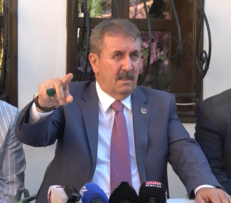Destici: Şüpheler ortadan kaldırılmadan buna kaza demeyiz