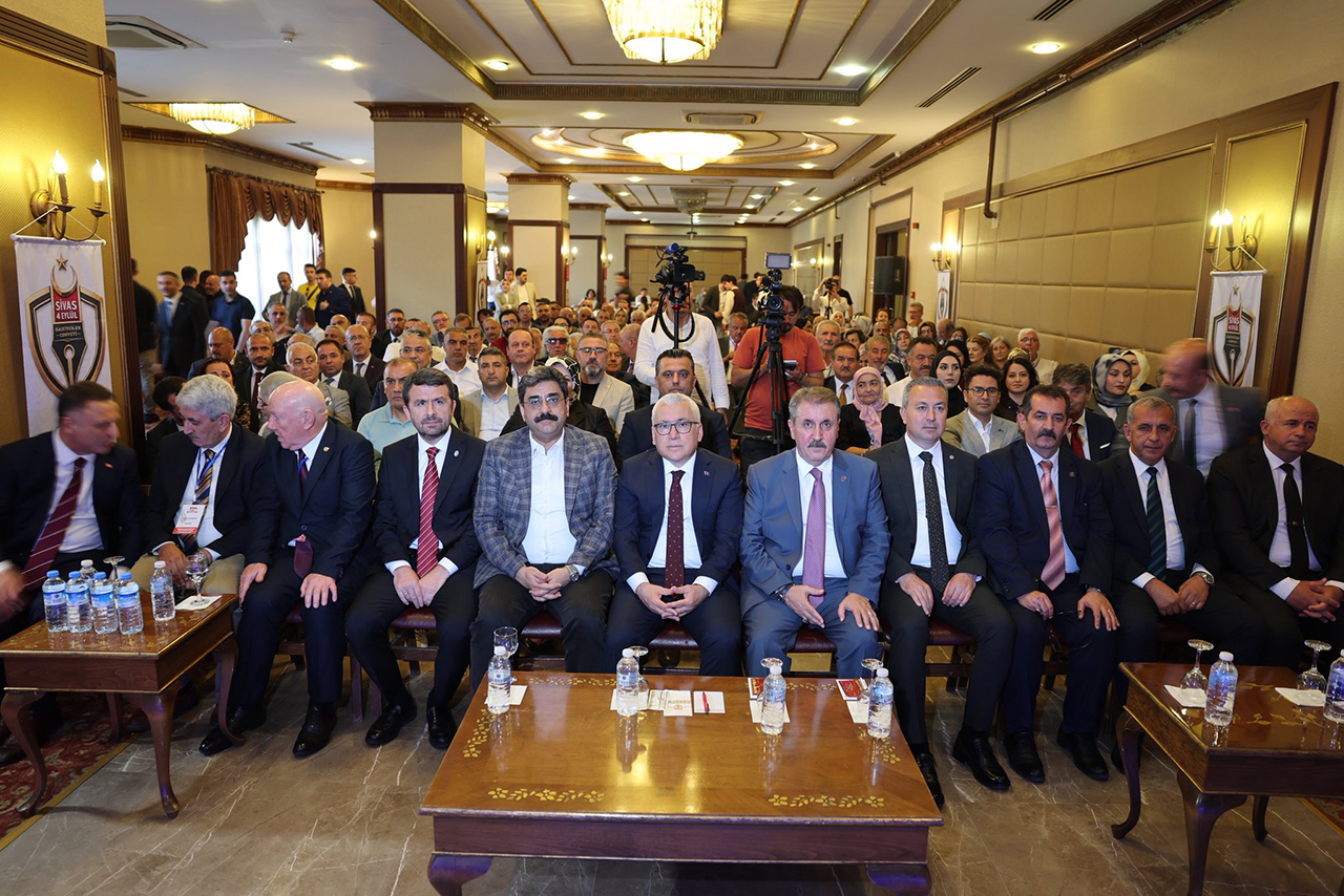 Sivas'ta 4. İsmail Güneş Basın Ödülleri sahiplerini buldu