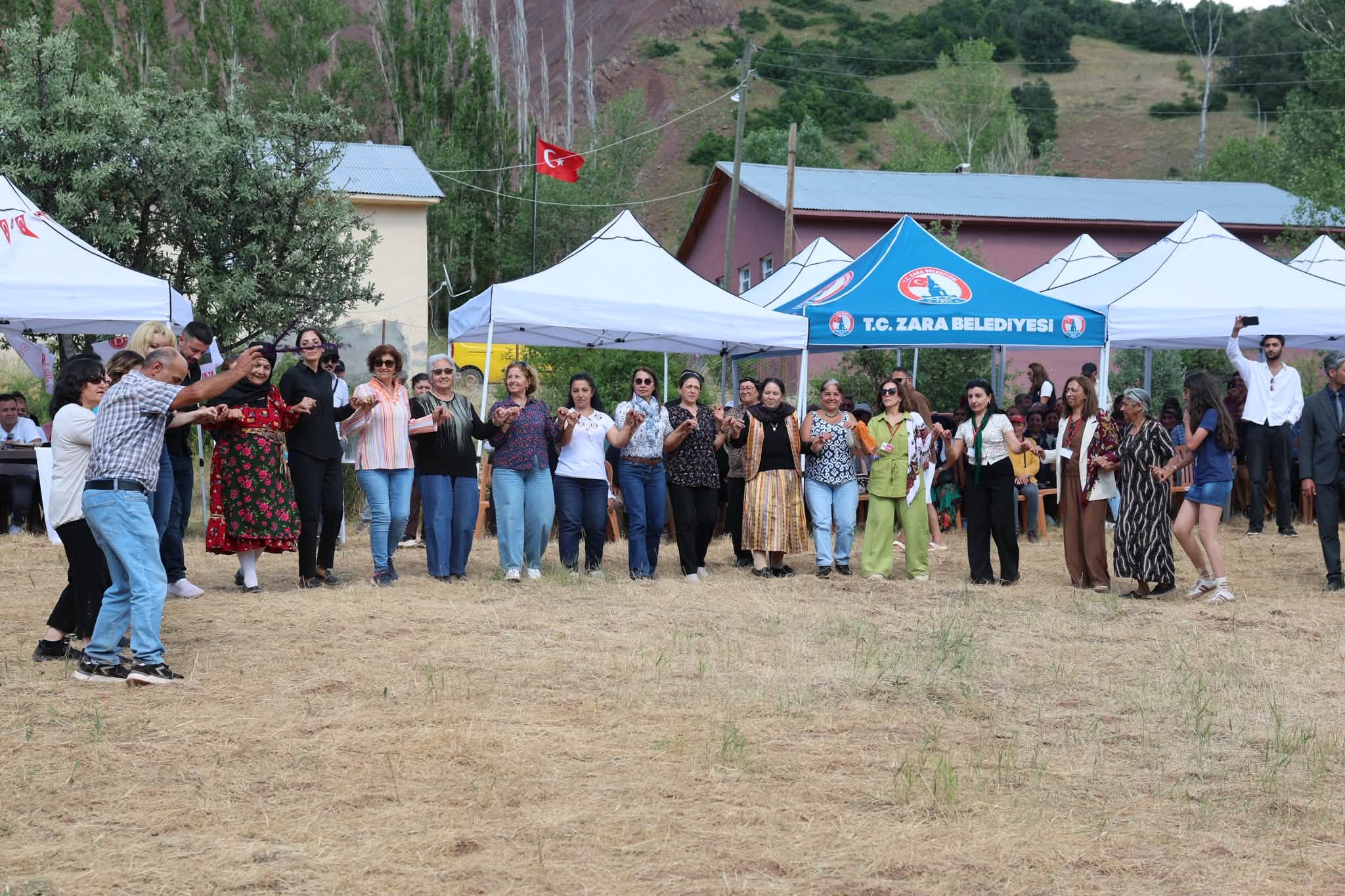 Sivas'ta birlik festivali düzenlendi