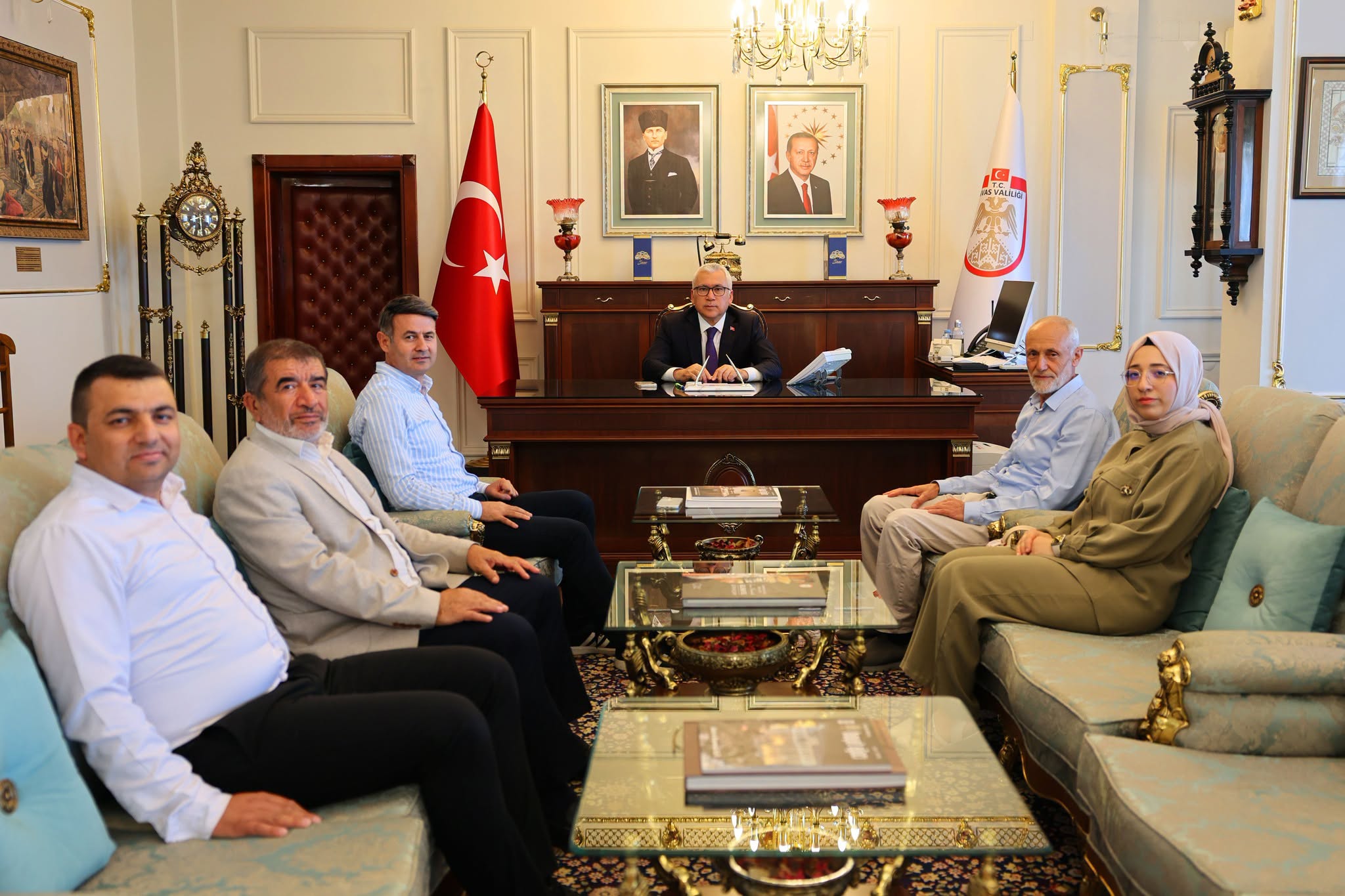 Sivil toplum temsilcilerinden Şimşek'e ziyaret