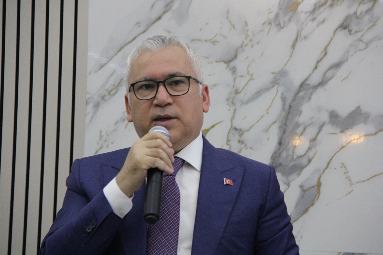 Müjdeyi Vali Şimşek verdi: CÜ Vakfı Okulları sorunu bugün çözülecek