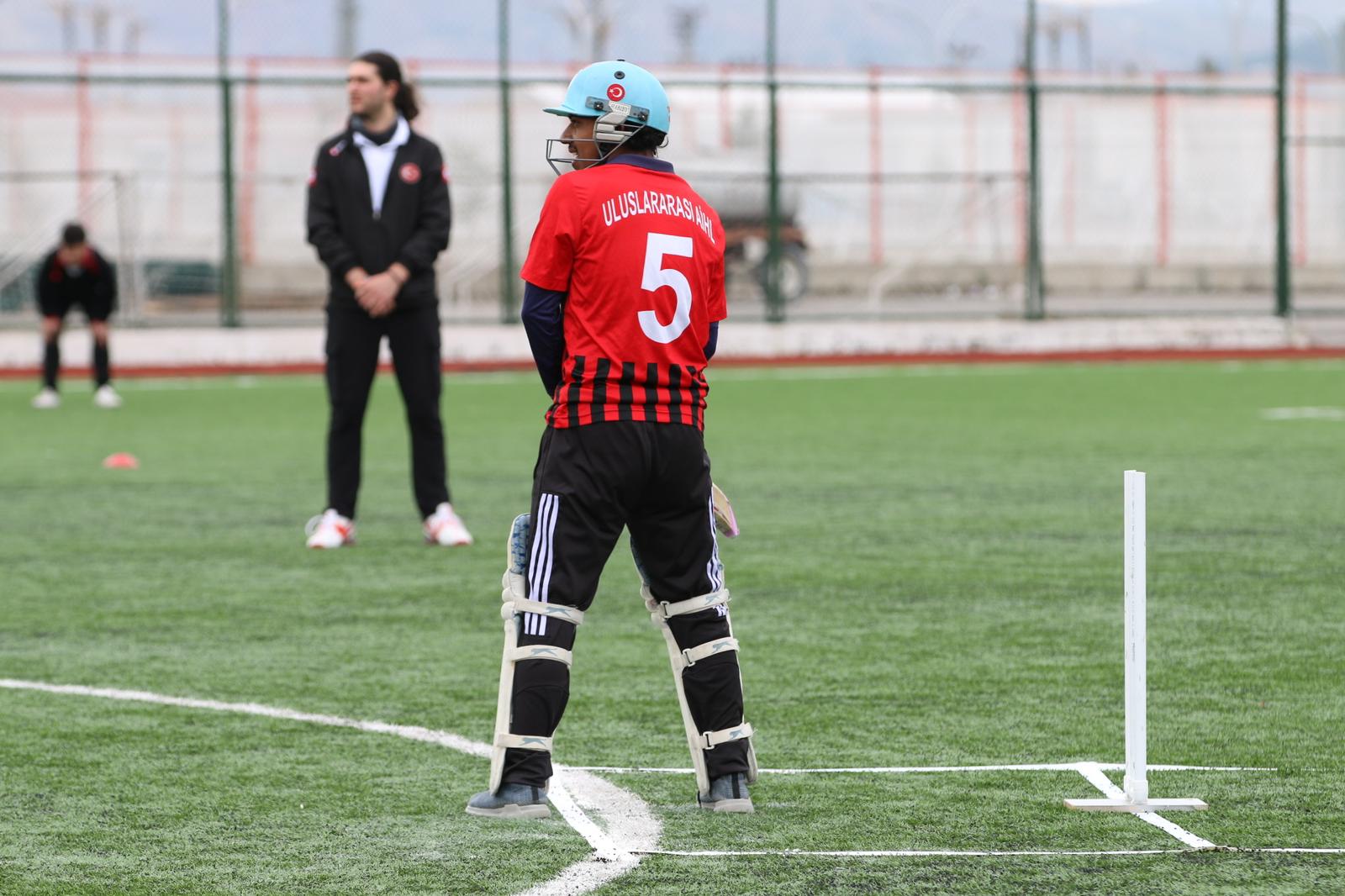 Kriketin kalbi Sivas’ta atacak