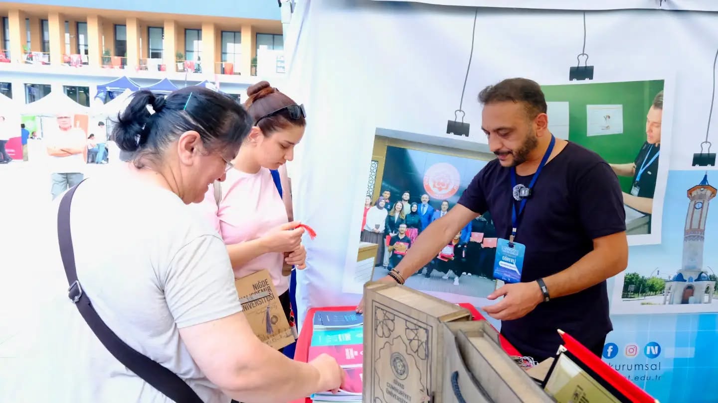SCÜ Ankara'da geleceğin üniversitelileriyle buluştu