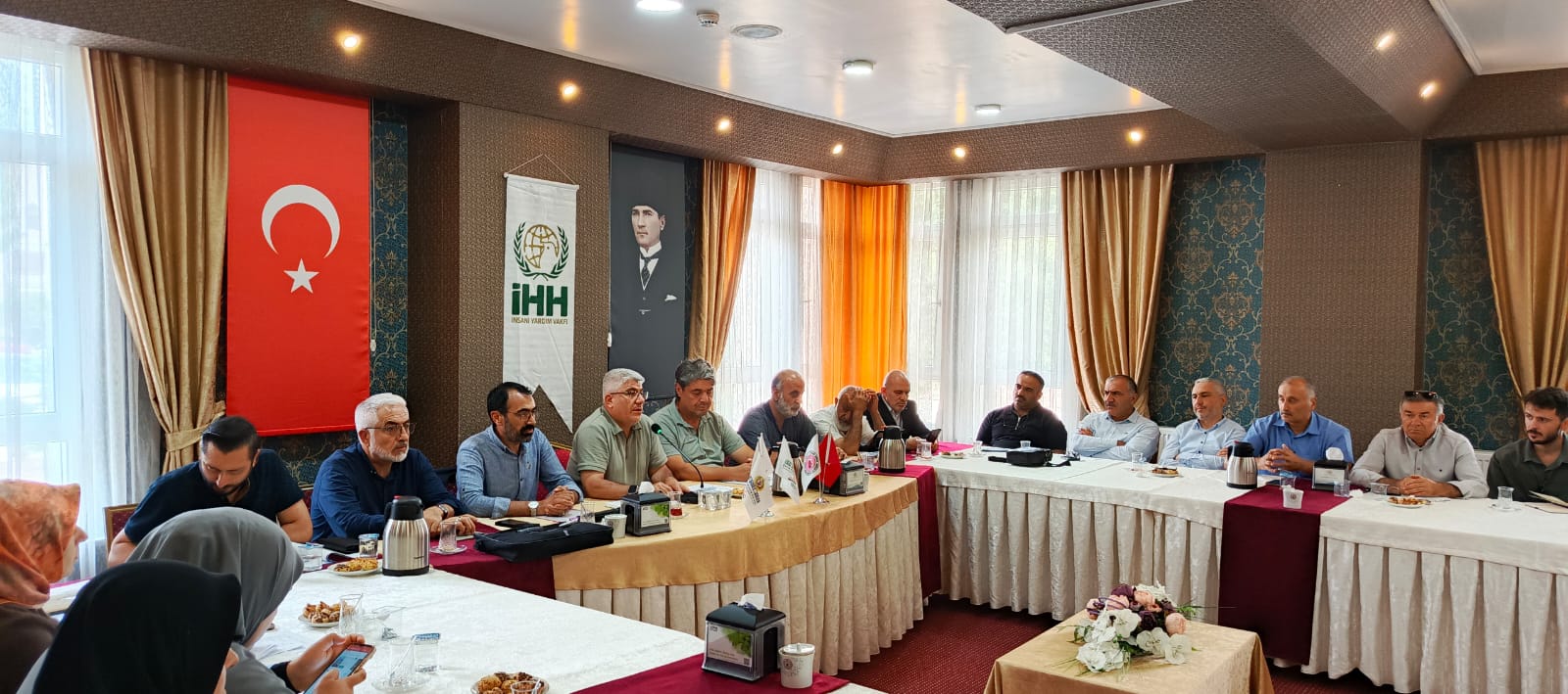 İHH Genel Kurul toplantısı yapıldı