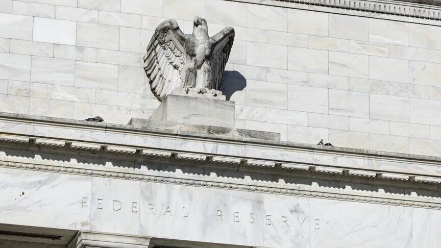 Fed, temmuz toplantısına belirsizliklerin gölgesinde gidiyor