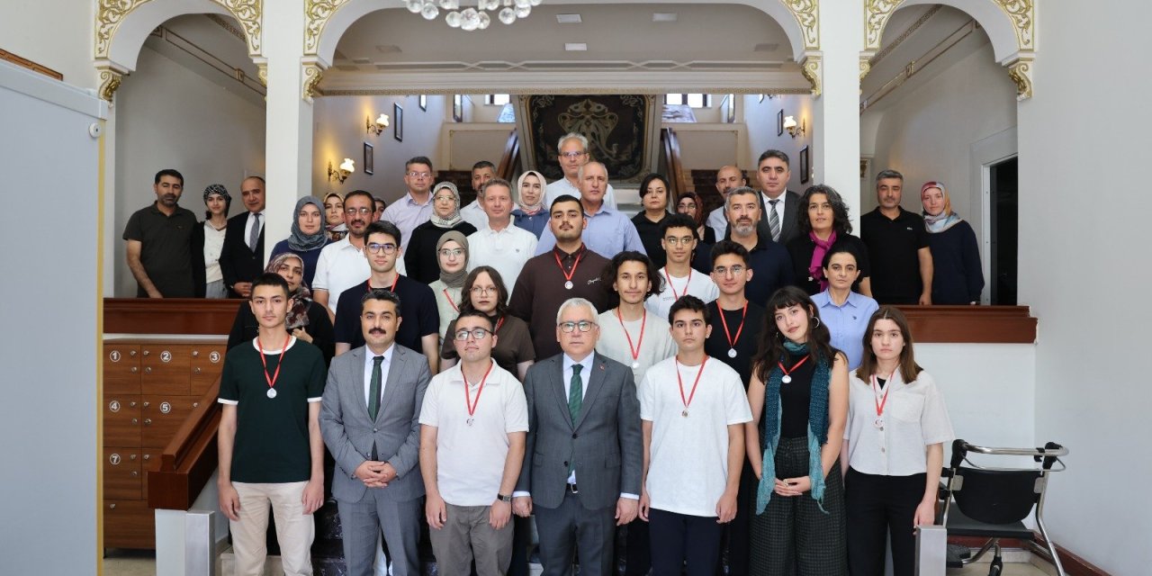 YKS 2026 Sivas şampiyonları makamda