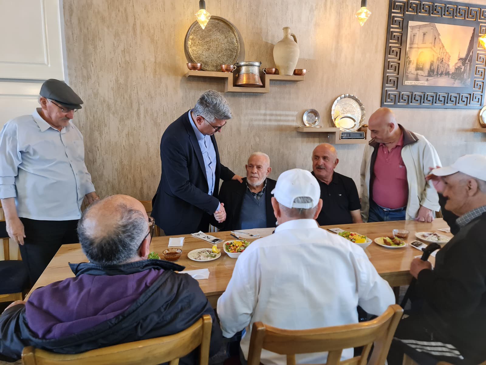 "Hürmet Makamı" büyüklerle buluşma