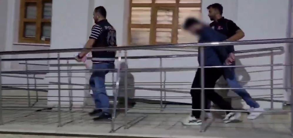 Cezaevinden çıktı, ilk işi otomobil çalmak oldu