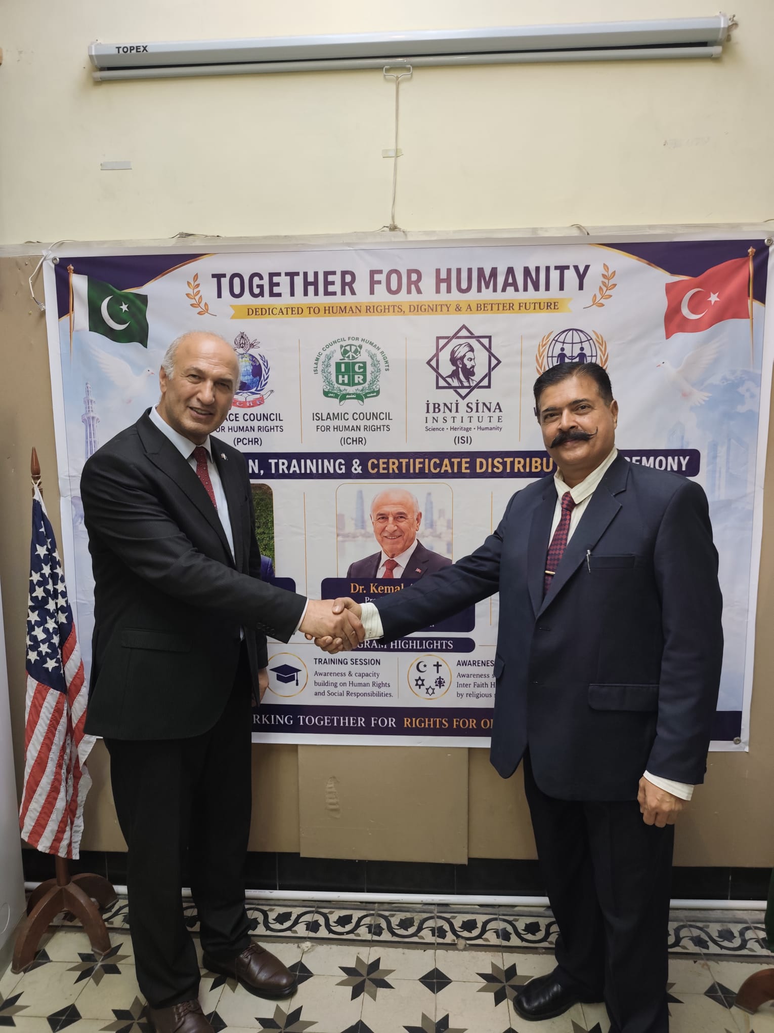 Dr. Kemal Aydın'a uluslararası ödül