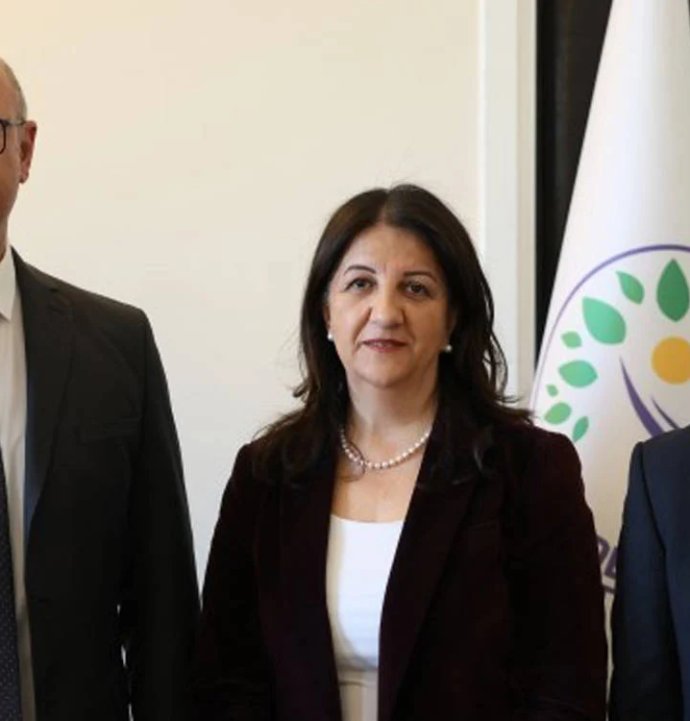 DEM Parti, Öcalan'ın mesajını paylaştı