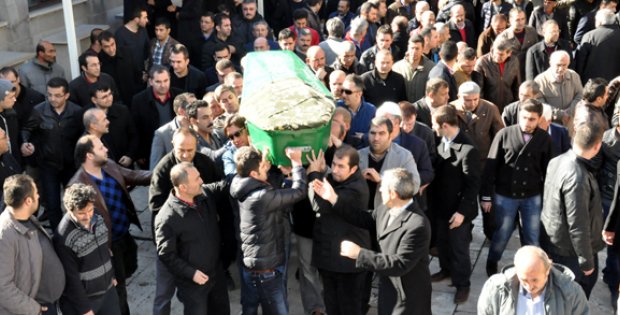 Evlat Acısından Sonra Anne Acısını Yaşadı